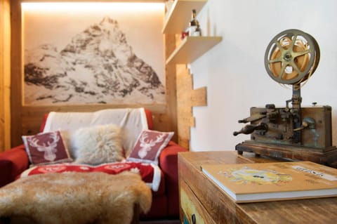 Property building, Living room