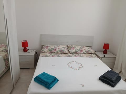 La fiorita di Ameliè House in Porto Torres