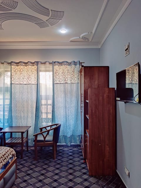 TV and multimedia, wardrobe