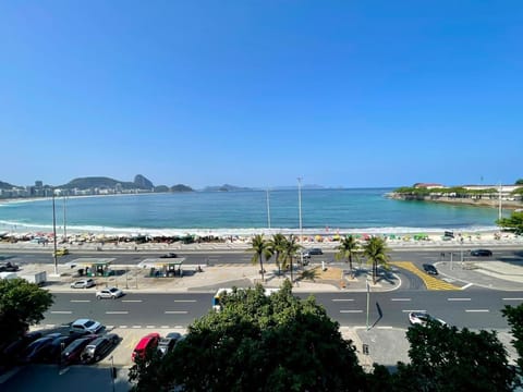 Moderno apartamento frontal mar Apartment in Rio de Janeiro