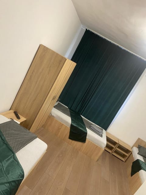 Crosi Home Hotel in Timiș County