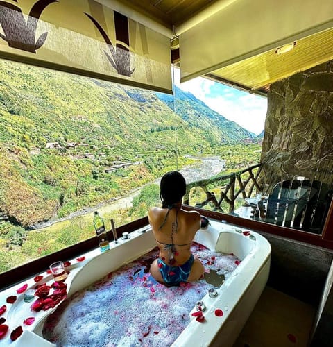 Natural landscape, Hot Tub, Balcony/Terrace, Mountain view