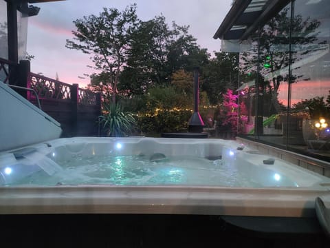 Hot Tub