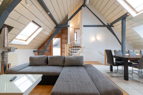 Helle Top gelegene Unterkunft Monteurwohnung im schönen Gau-Algesheim Apartment in Mainz-Bingen