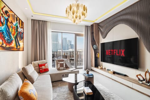 Communal lounge/ TV room, TV and multimedia, Living room, Seating area, Evening entertainment