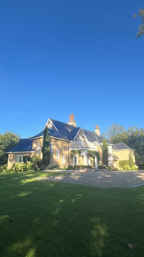 Caney Lodge Bed and Breakfast in Kilkenny City