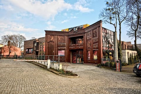 Area and facilities