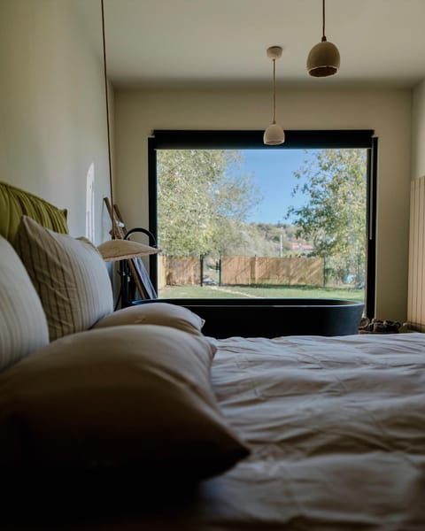 Bedroom, Bath
