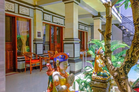 Balcony/Terrace, Decorative detail, Seating area