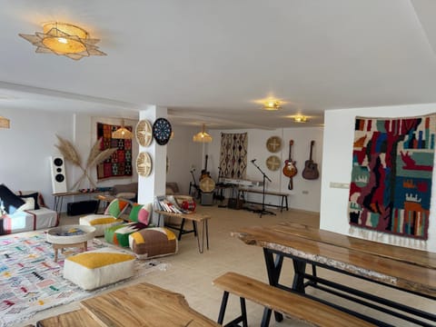 Communal lounge/ TV room, Evening entertainment