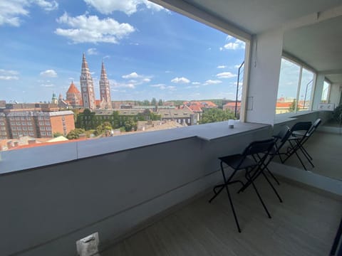 Breathtaking view Bestern Apartment in Szeged