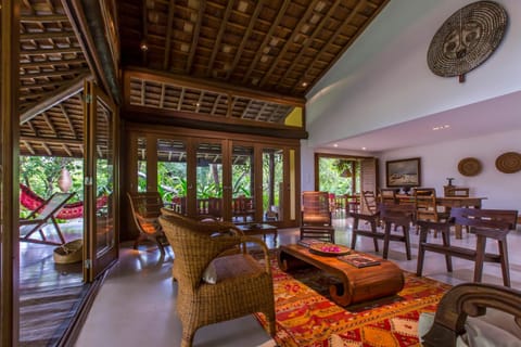Living room, Seating area, Garden view