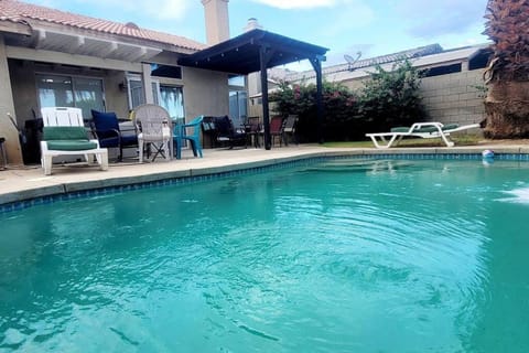Patio, Pool view, Swimming pool, sunbed