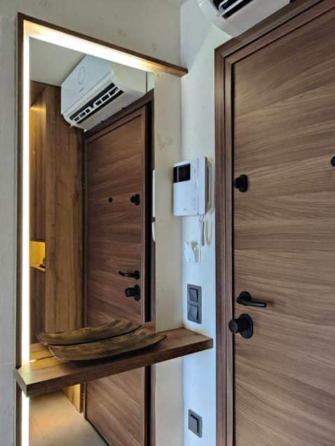 Celestial Luxury SKG Port II Apartment in Thessaloniki