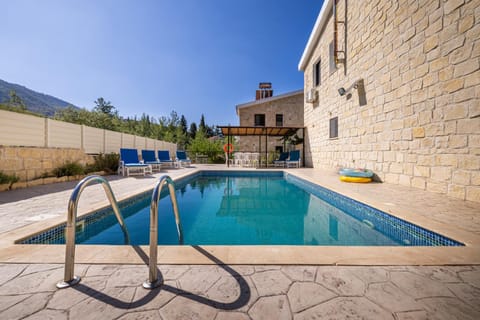 Property building, Pool view, Swimming pool