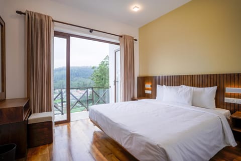 View (from property/room), Balcony/Terrace, Bedroom