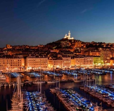 appartement Vieux Port Clim Apartment in Marseille