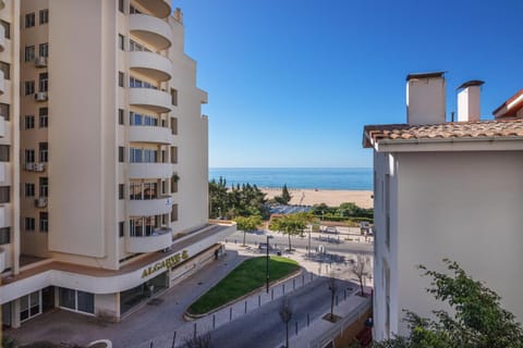 Neighbourhood, Beach, Sea view, Street view, Location