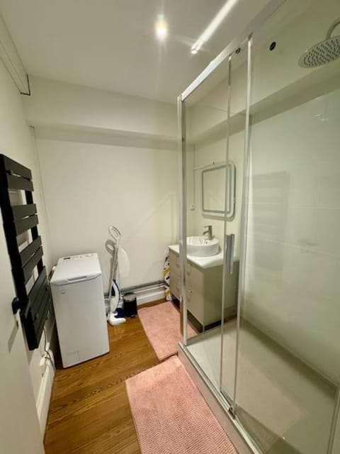 L'oasis Groupama stadium OL et LDLC Arena Apartment in Vaulx-en-Velin