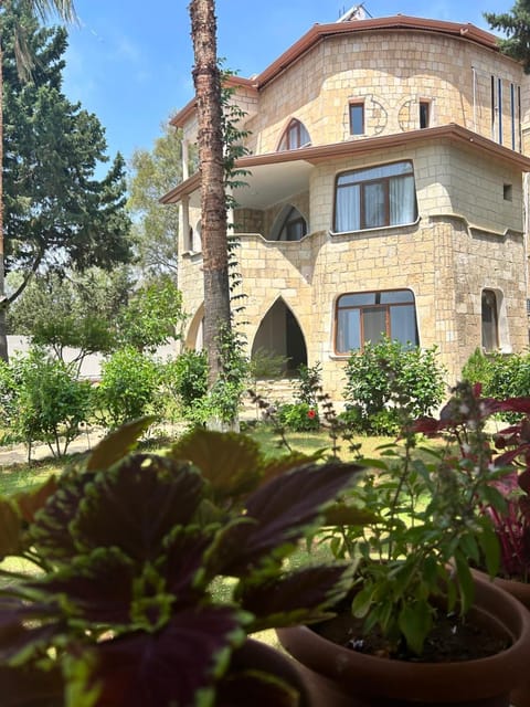 Property building, Garden