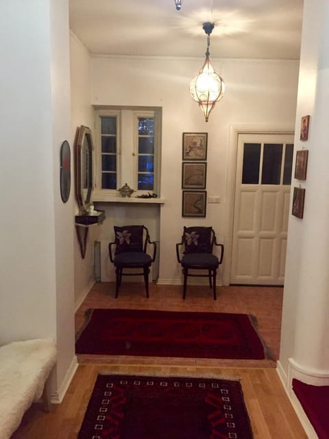 Property building, Seating area