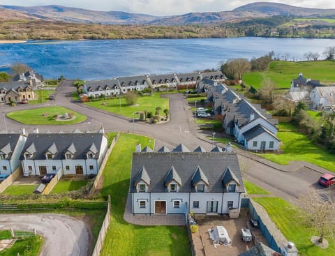 2 bedroom home in Kenmare with sea views to sleep 4 House in Kenmare