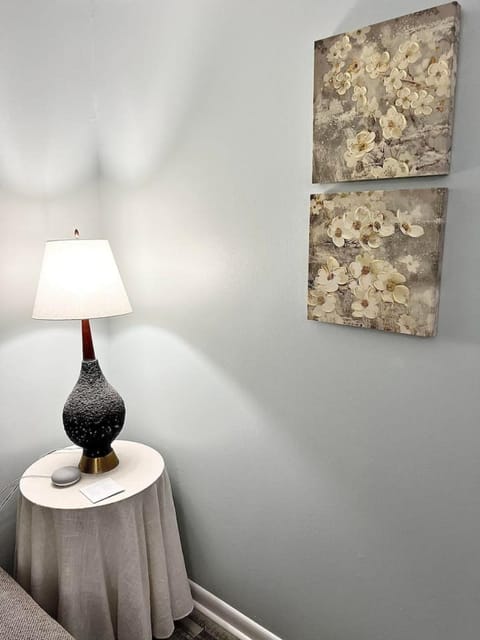 Comfortable Open Space. Pet Yes House in Beaufort