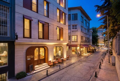 Property building, Neighbourhood, City view, Street view, Location