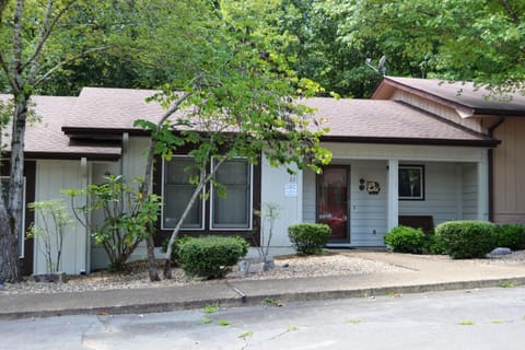 Property building, Street view