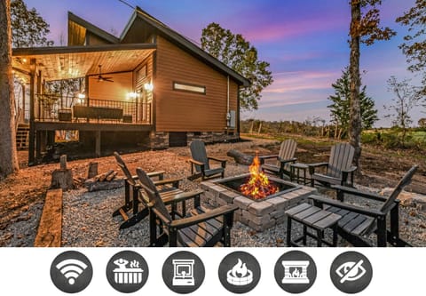 Patio, fireplace