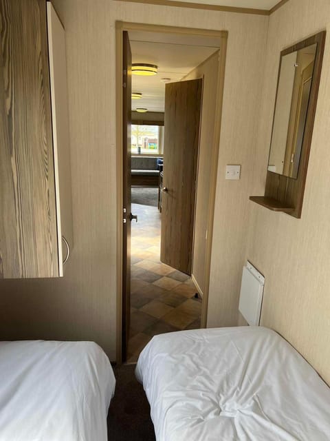 Withersea Sand Holiday Home Nature lodge in Withernsea