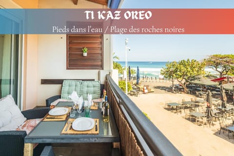 Dining area, Beach, Sea view