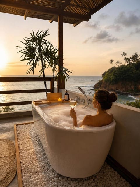 Natural landscape, Hot Tub, View (from property/room), Balcony/Terrace