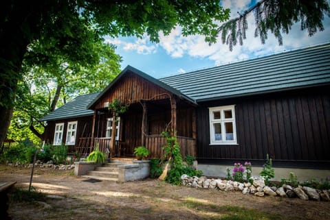 Property building, Garden, Garden view