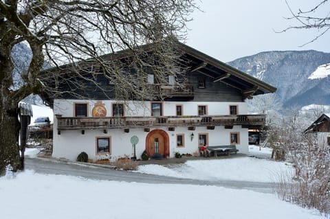 Property building, Day, Winter