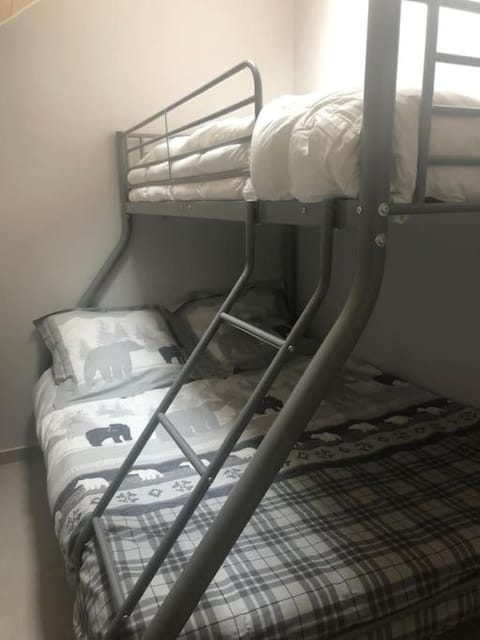 Chalet Vue Panoramique au Calme Chalet in Provence-Alpes-Côte d'Azur