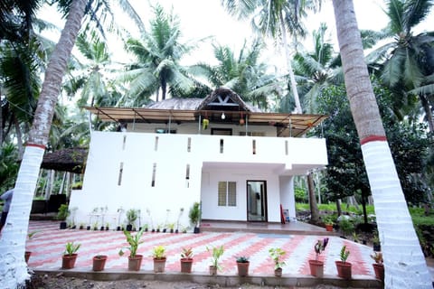 Property building, Garden view