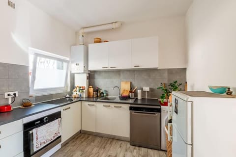 Accords Parfaits Famille House in Villeurbanne