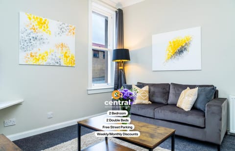 Living room, Decorative detail, Seating area