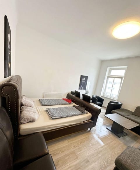 Bed, Seating area, Bedroom