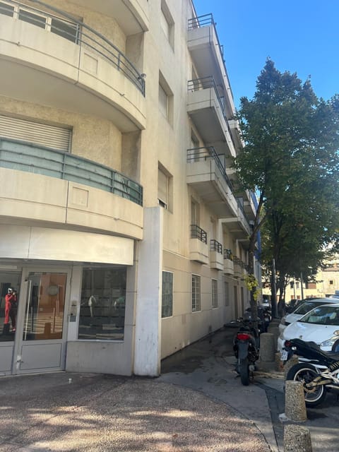 Studio au centre-ville 2 Apartment in Marseille