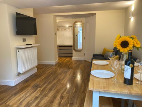 Centrally located Bath apartment Apartment in Bath