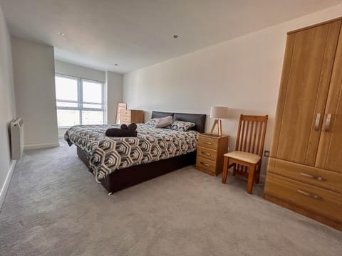 7 SERVICED APARTMENTS at ST JOSEPHS COURT, CLEETHORPES by VISIT CLEETHORPES Apartment in Cleethorpes