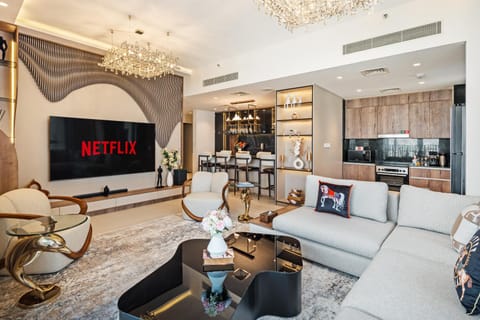 Communal lounge/ TV room, TV and multimedia, Living room, Seating area, Evening entertainment