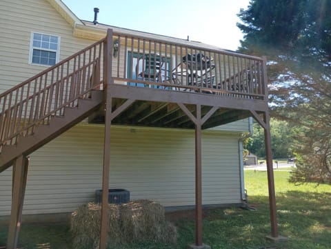 4-BR Modern Home Cartersville- 15 min from Lakepoint House in Cartersville