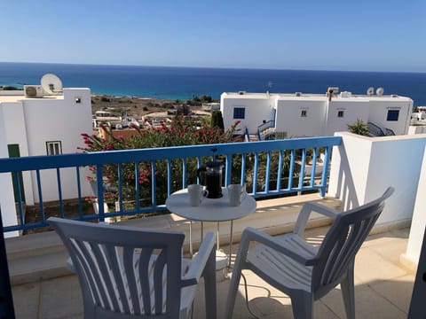 Patio, Natural landscape, View (from property/room), Balcony/Terrace, Balcony/Terrace, Dining area, Sea view
