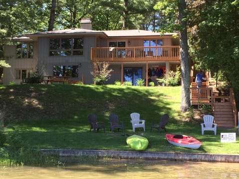 Lake Haven House in Michigan
