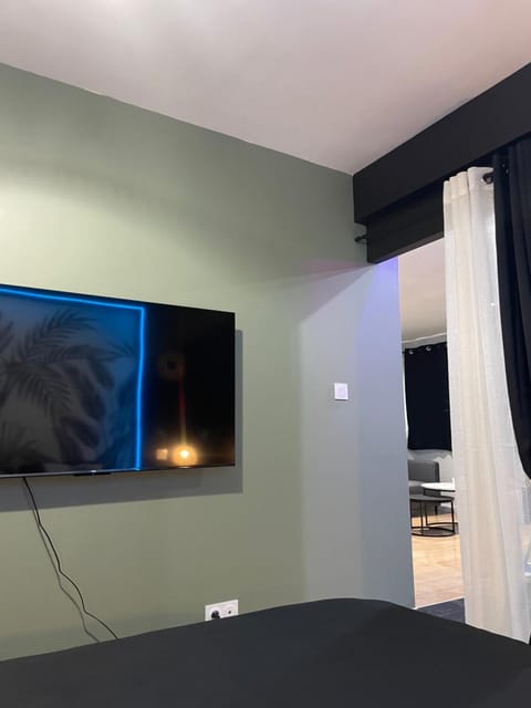 Logement atypique-Loma room Apartment in Fougères