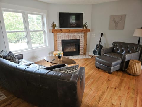 Hilltop Vistas House in Michigan