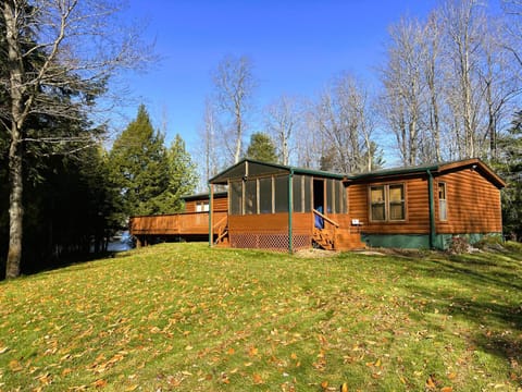 Bass Lake Pointe House in Bass Lake